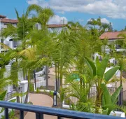 Heated Pool & Hot Tub Access Walk 2 Omni Resort Free Parking Wi-Fi Washer & Dryer hotel detail image 4