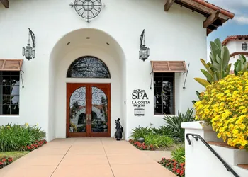 Heated Pool & Hot Tub Access Walk 2 Omni Resort Free Parking Wi-Fi Washer & Dryer hotel thumbnail 7