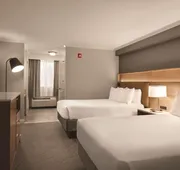 DoubleTree by Hilton Providence Airport Warwick hotel detail image 5