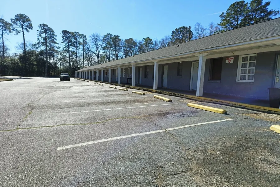 Crown Inn By Oyo Orangeburg Hwy 301 hotel detail image 2