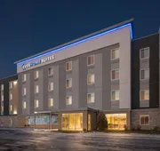 Everhome Suites Portsmouth - Newington by Choice Hotels hotel detail image 4