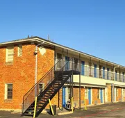 Cole Manor Motel By Oyo Love Field Market Center hotel detail image 5