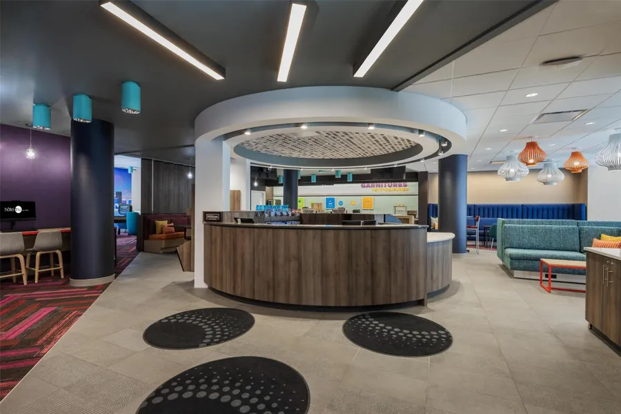 Tru by Hilton Montreal centre-ville hotel detail image 6