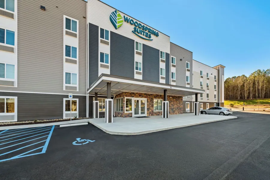 Woodspring Suites Charlotte - Arrowood hotel detail image 6