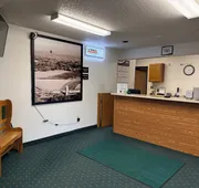 Budget Inn and Suites hotel detail image 4