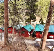 Ponderosa Pines hotel detail image 3