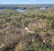 Lake Hartwell Escape hotel detail image 3
