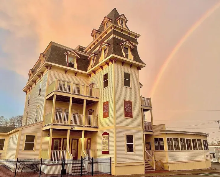 The Glen Cove Hotel & Restaurant hotel detail image 2