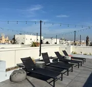 Dream Escape with great rooftop views hotel detail image 4