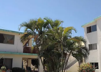 La Joya hotel thumbnail 4