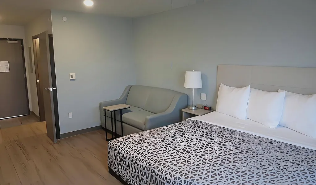 Woodspring Suites Elkhart hotel detail image 6