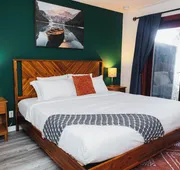 Tofino Oceanfront Hotel Suite hotel detail image 7