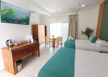 Punta Colibrí hotel thumbnail 2