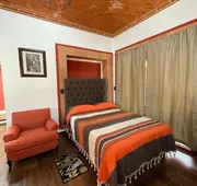 La Casa Roja hotel detail image 7