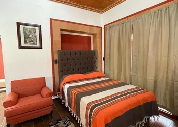 La Casa Roja hotel thumbnail 7