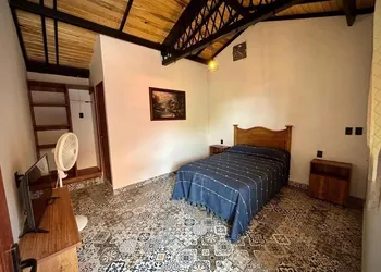 La Casa Roja hotel thumbnail 8