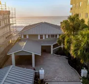 Stones Throw Beachfront Luxury Suites hotel detail image 4