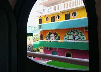 Hidden Port Kalhotel hotel thumbnail 2