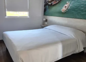 Hotel hi Tecnológico Garza Sada hotel thumbnail 7