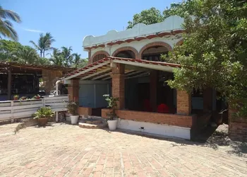 Hotel Casa de Playa Sayulita hotel thumbnail 3