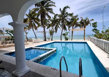 Casa del viento celestun hotel thumbnail 7