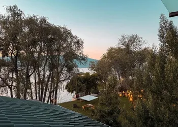 Hotel Boutique La Casa Del Lago hotel thumbnail 4