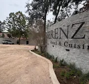 Serenzzo Hotel & Cuisine hotel detail image 4