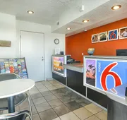 Motel 6 Fresno, CA - Blackstone North hotel detail image 3
