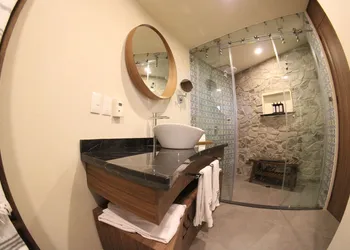 Castello di Carlo - Suite Carlo VII hotel thumbnail 7