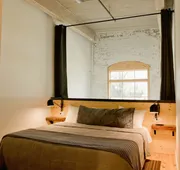 Loom Room Retreat hotel detail image 7