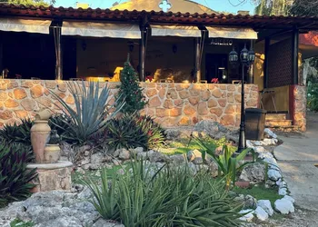 The Pickled Onion Hotel and Restaurant Uxmal hotel thumbnail 2