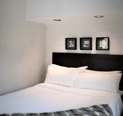 Gibbons Life Accommodations hotel detail image 3