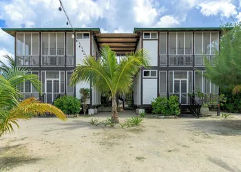 Tekio Beach Hotel hotel thumbnail 2