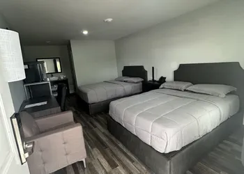 Lake Park Inn hotel thumbnail 8
