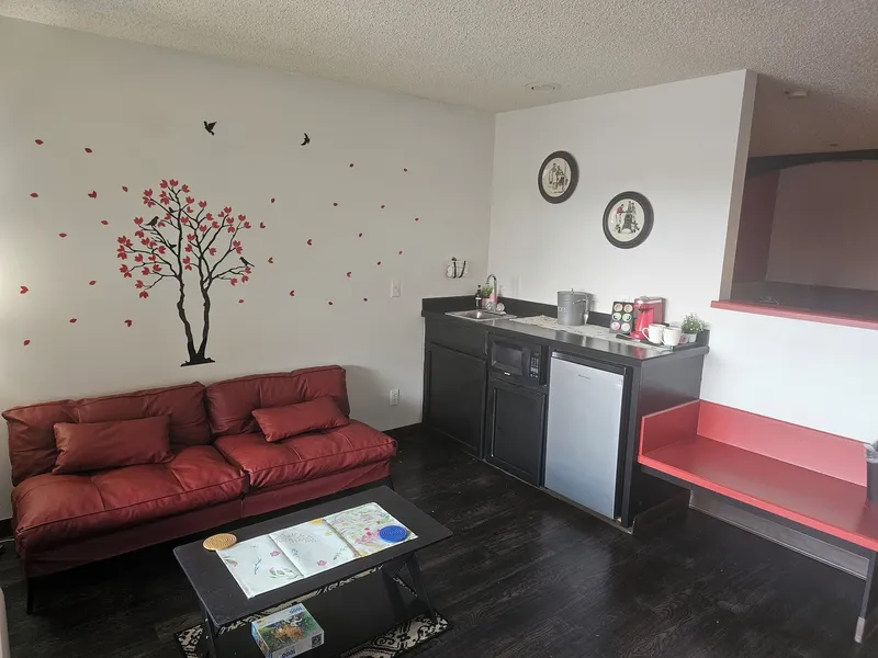 Rose City Inn and Suites hotel detail image 6
