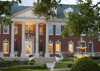 Dominion Gardens and Hotel hotel thumbnail 2