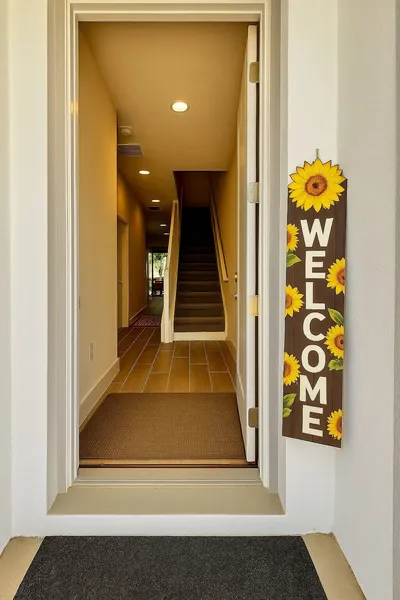 Brand New Luxury House in Clermont hotel detail image 2
