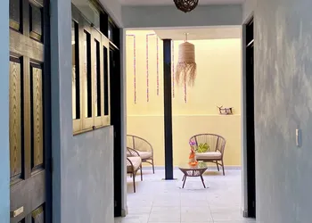 Casa Monarca hotel thumbnail 2