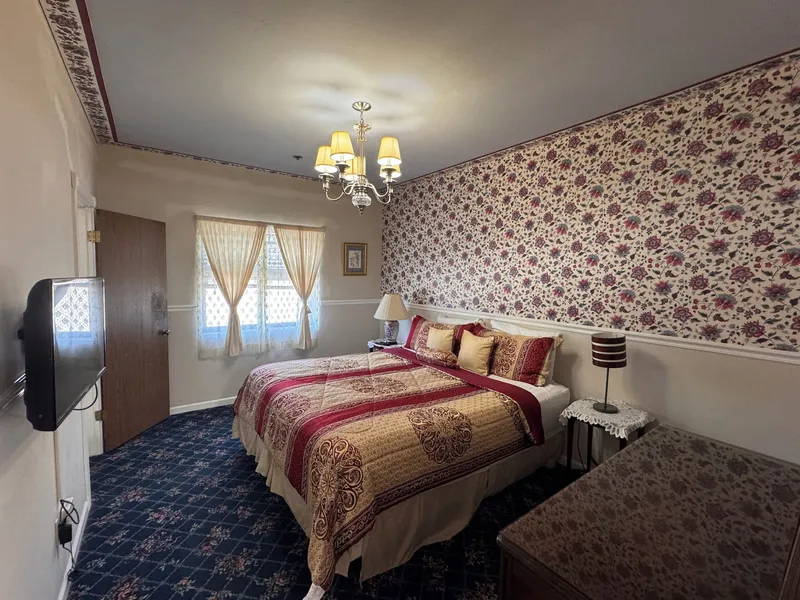 Boutique Retreat in Wine & Gold Country hotel detail image 6
