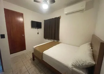 Casa Lú hotel thumbnail 3