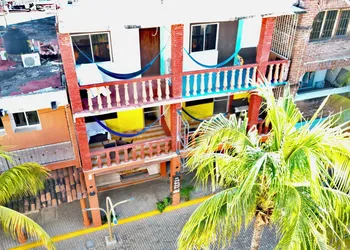 Hotel Casa Lucina 2 hotel thumbnail 2