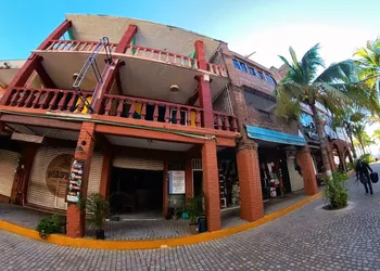 Hotel Casa Lucina 2 hotel thumbnail 5