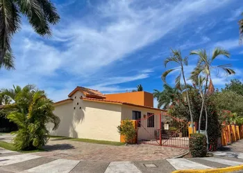 Casa Primavera in Nuevo Vallarta hotel thumbnail 2