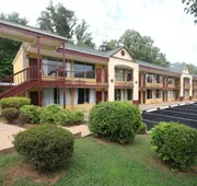 Knights Inn Pilot Mountain hotel detail image 3