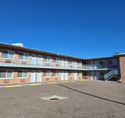 Leisure Lodge Motel hotel detail image 4