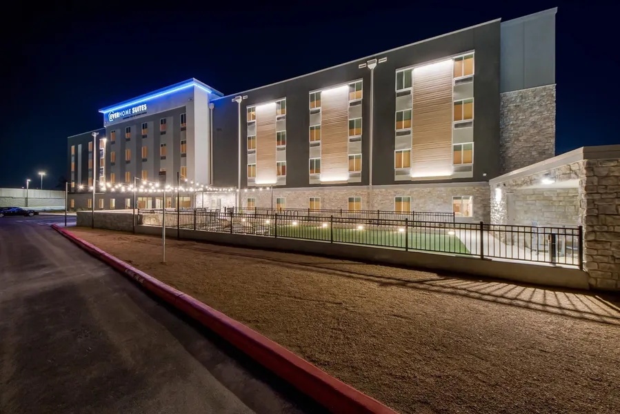 Everhome Suites San Antonio Lackland near SeaWorld by Choice Hotels hotel detail image 6