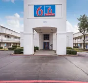 Studio 6 Irving, TX - Irving DFW Airport East hotel detail image 5