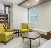 Holiday Inn Express And Suites Joplin Southeast by IHG hotel detail image 3