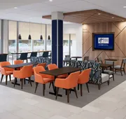 Holiday Inn Express And Suites Joplin Southeast by IHG hotel detail image 5