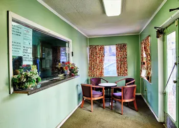 Hospitality Inn hotel thumbnail 5
